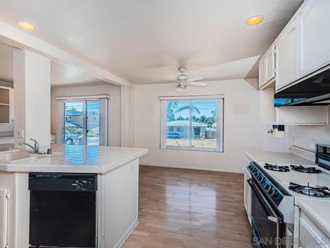 8029 Wonder Ln, El Cajon, CA 92021 photo 4