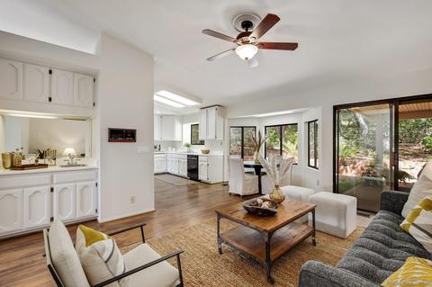28033 Oak Ranch Rd, Escondido, CA 92026 photo 18