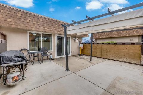 206 Holiday Way, Oceanside, CA 92057 photo 17