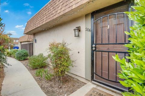 206 Holiday Way, Oceanside, CA 92057 photo 14
