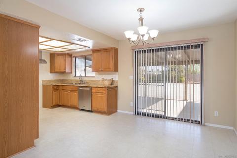 11341 Chimayo Rd, Apple Valley, CA 92308 photo 4