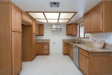 11341 Chimayo Rd, Apple Valley, CA 92308 photo 5