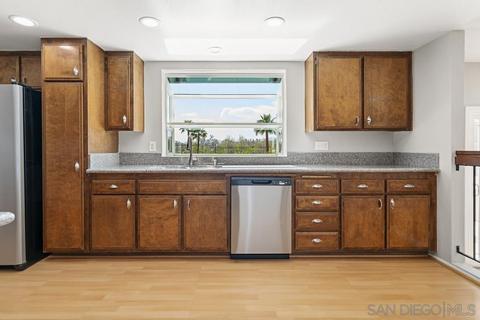 9206 Lake Country Dr, Santee, CA 92071 photo 11