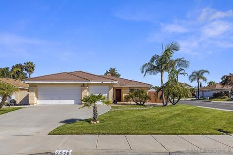 3278 Spring Brook Ct, Oceanside, CA 92058 photo 3