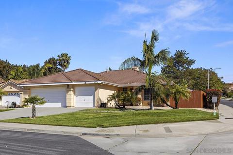 3278 Spring Brook Ct, Oceanside, CA 92058 photo 2