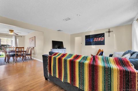 14270 Olde Highway 80, El Cajon, CA 92021 photo 4