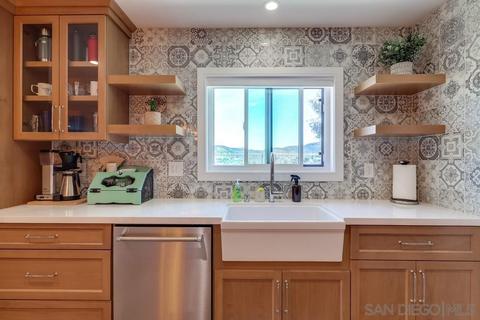 8528 Organdy Ln, Santee, CA 92071 photo 2