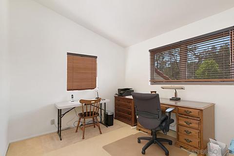 2565 Coronado Pl, Vista, CA 92081 photo 19