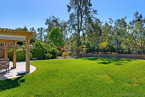 2565 Coronado Pl, Vista, CA 92081 photo 22