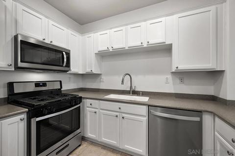 1422 Rosemonde Ln, Santee, CA 92071 photo 9