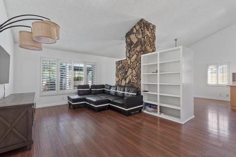 10671 Strathmore Dr, Santee, CA 92071 photo 10