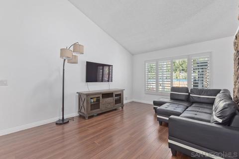 10671 Strathmore Dr, Santee, CA 92071 photo 9