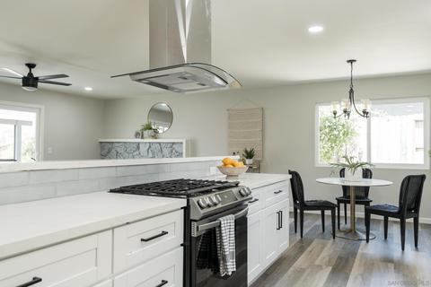 13502 Tobiasson Rd, Poway, CA 92064 photo 1