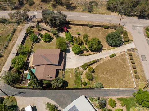 8138 Amelia Dr, El Cajon, CA 92021 photo 10