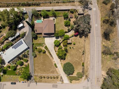 8138 Amelia Dr, El Cajon, CA 92021 photo 9