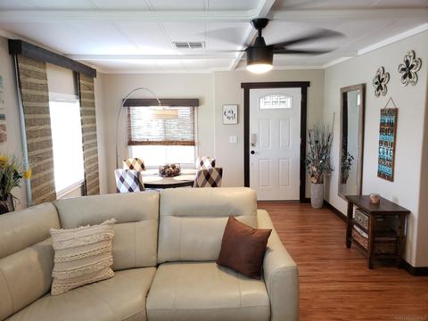 271 Lakeside Ln, Oceanside, CA 92056 photo 10