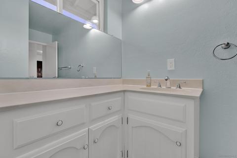 1116 Pinecrest Ave, Escondido, CA 92025 photo 47