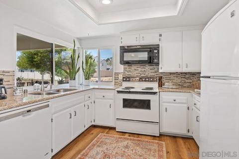 1130 La Mirada Ave, Escondido, CA 92026 photo 16