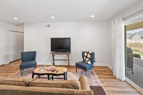1130 La Mirada Ave, Escondido, CA 92026 photo 13
