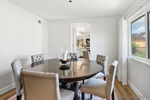 1130 La Mirada Ave, Escondido, CA 92026 photo 10