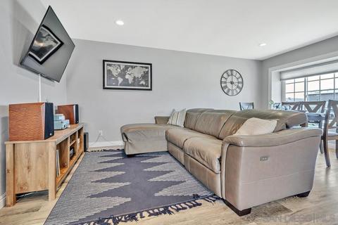 10042 El Nopal, Santee, CA 92071 photo 4