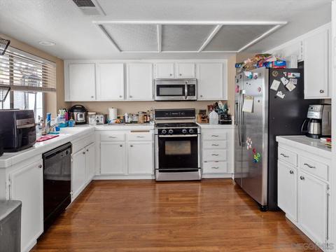 621 Thunder Gln, Escondido, CA 92027 photo 9