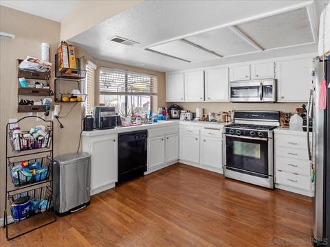 621 Thunder Gln, Escondido, CA 92027 photo 7
