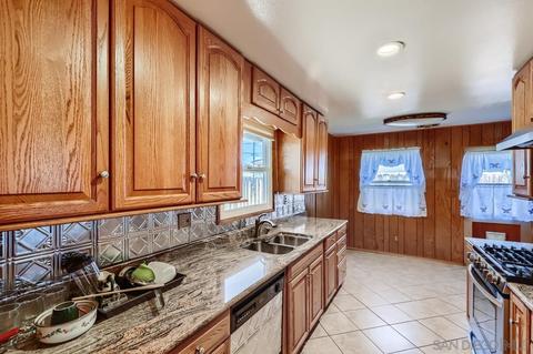 12915 Morene St, Poway, CA 92064 photo 8