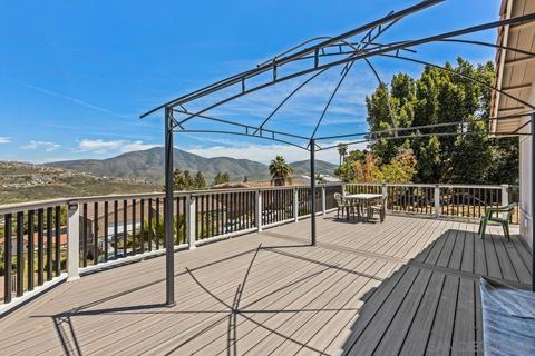 9877 Chestnut St, Spring Valley, CA 91977 photo 7