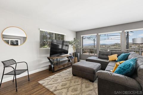 9877 Chestnut St, Spring Valley, CA 91977 photo 9