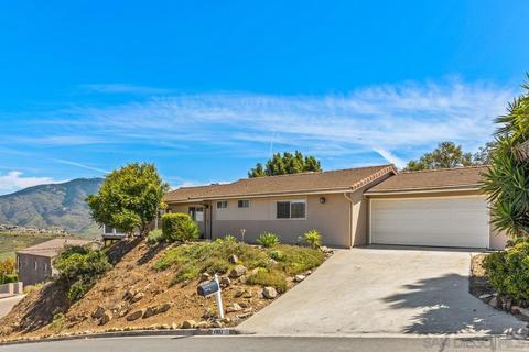 9877 Chestnut St, Spring Valley, CA 91977 photo 25