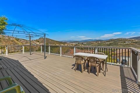 9877 Chestnut St, Spring Valley, CA 91977 photo 5