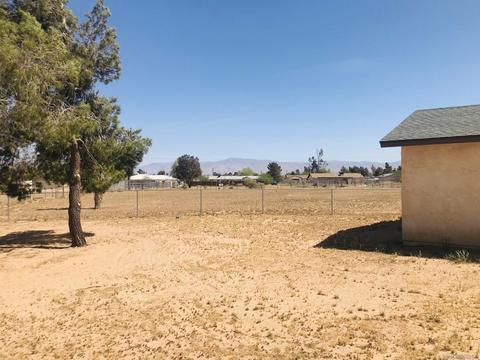 14665 Hopi Rd, Apple Valley, CA 92307 photo 9