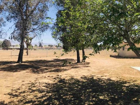 14665 Hopi Rd, Apple Valley, CA 92307 photo 6