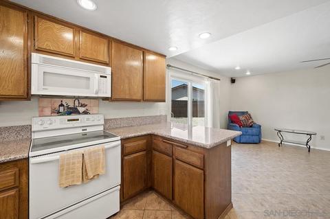 10763 Vista Del Sur, Spring Valley, CA 91978 photo 15