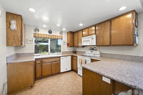 10763 Vista Del Sur, Spring Valley, CA 91978 photo 13
