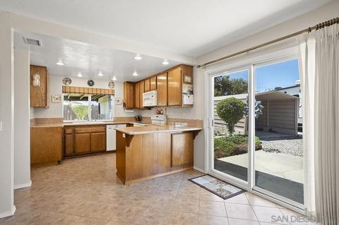 10763 Vista Del Sur, Spring Valley, CA 91978 photo 16