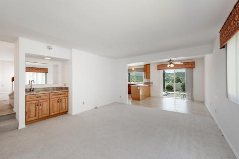 10351 Moorpark St, Spring Valley, CA 91978 photo 6