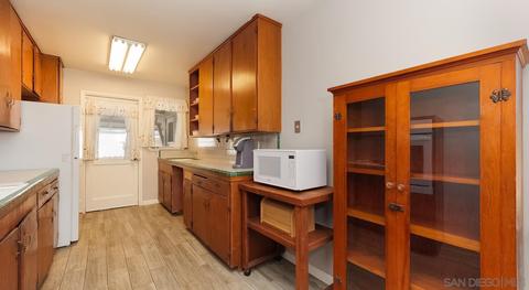 1003 Tiger Tail Rd, Vista, CA 92084 photo 9