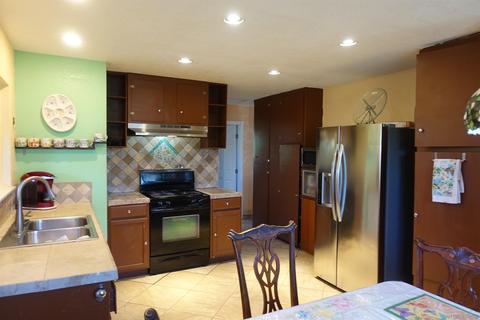 532 Moa Dr, Vista, CA 92083 photo 7