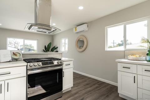 808 Santa Paula St, Oceanside, CA 92058 photo 7