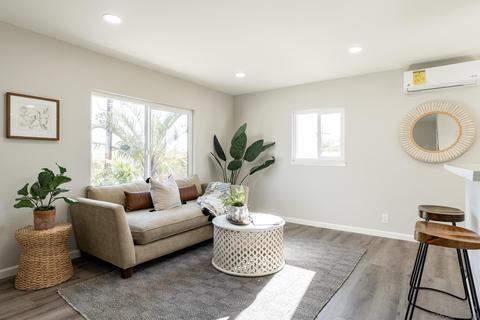 808 Santa Paula St, Oceanside, CA 92058 photo 4