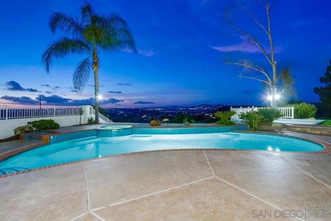 1841 Cabernet Dr, Chula Vista, CA 91913 photo 3