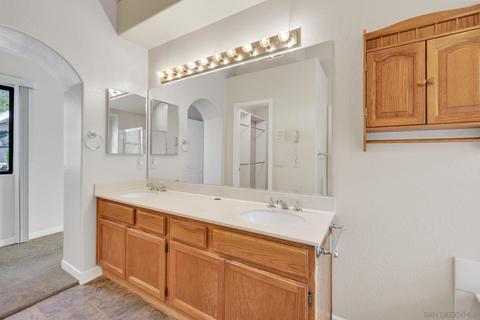 8983 Summerhill Pt, Alpine, CA 91901 photo 25