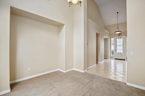 514 Poets Sq, Fallbrook, CA 92028 photo 9