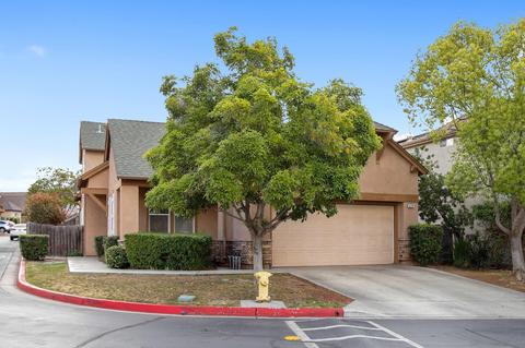 514 Poets Sq, Fallbrook, CA 92028 photo 1