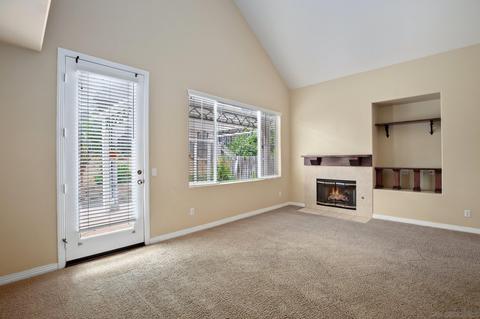 514 Poets Sq, Fallbrook, CA 92028 photo 11