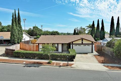 323 Gail Dr, Vista, CA 92084 photo 1