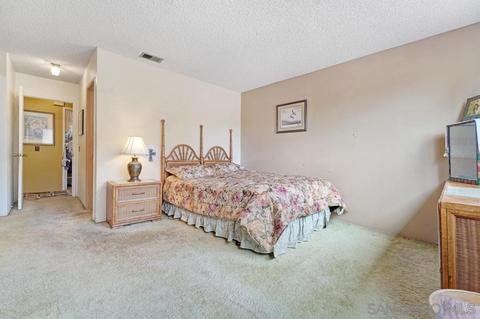 323 Gail Dr, Vista, CA 92084 photo 11