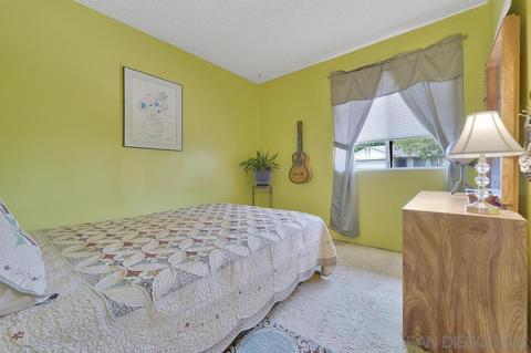323 Gail Dr, Vista, CA 92084 photo 15